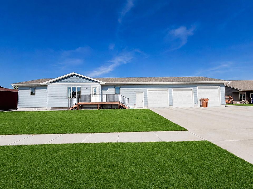 1st image of 2455 Prairie Eagle Cir W