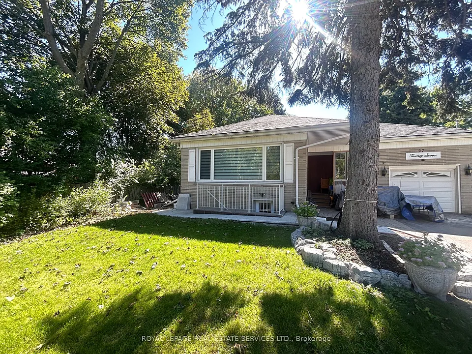 27 Frances Cres