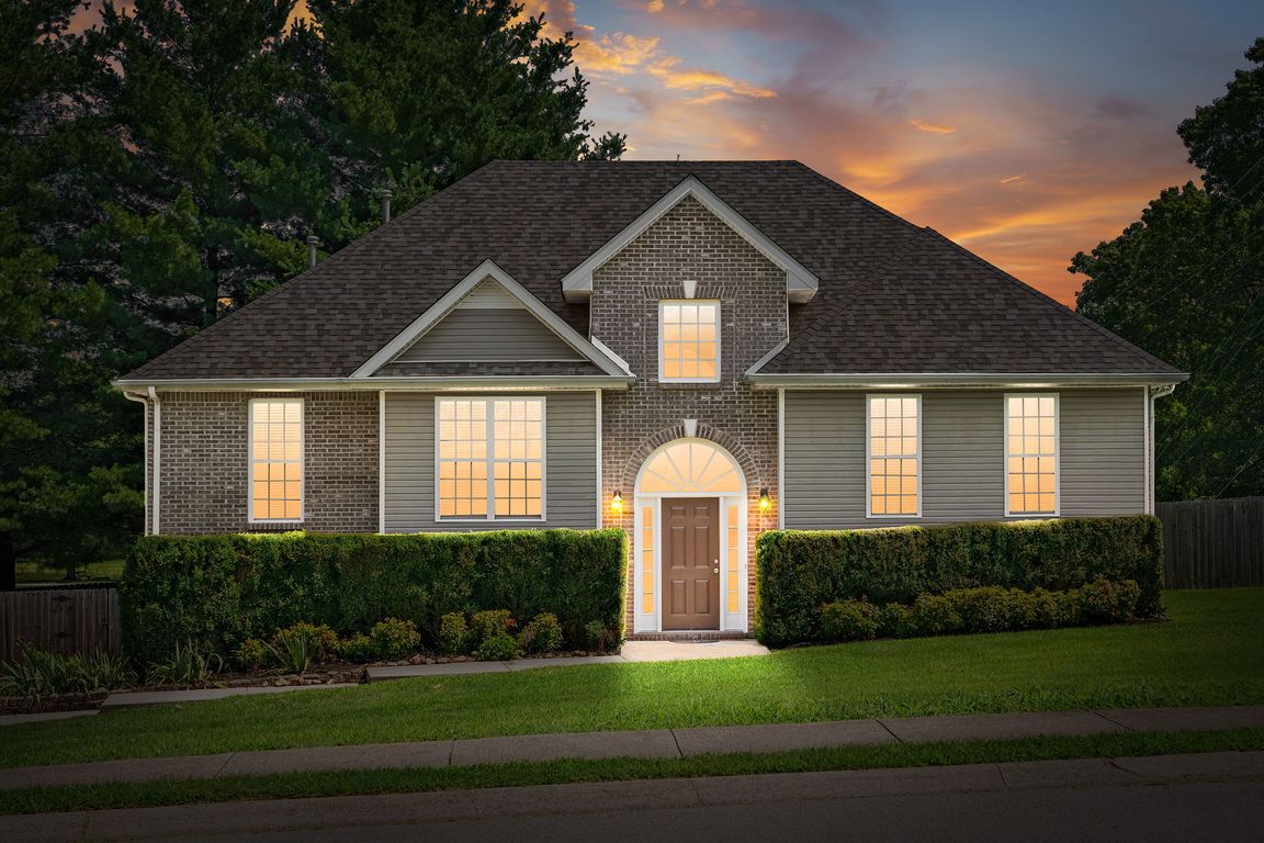 1-web-or-mls-4328-monticello-trce