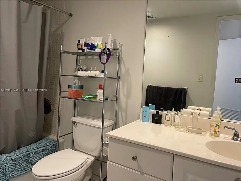 19390 Collins Ave #1225 — Photo 9