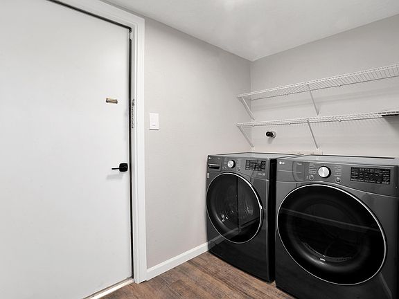 5th image of 3860 N Butler Ave Unit 12