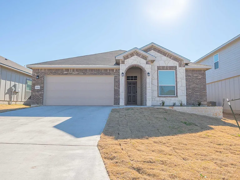 2211 Wasabi Rd — Photo 2