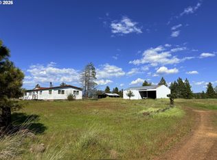 90 Harris Pl, Goldendale, WA 98620