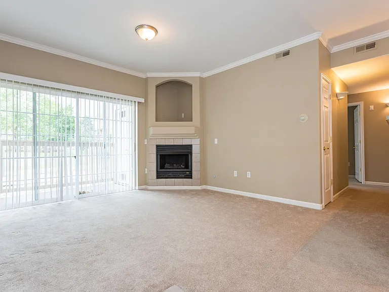 10030 E CAROLINA DR 103 DENVER-large-011-018-Living Room-1500x1000-72dpi_07112024