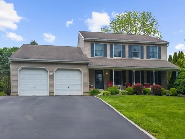 729 Vulcanite Ave, Alpha Boro, NJ 08865