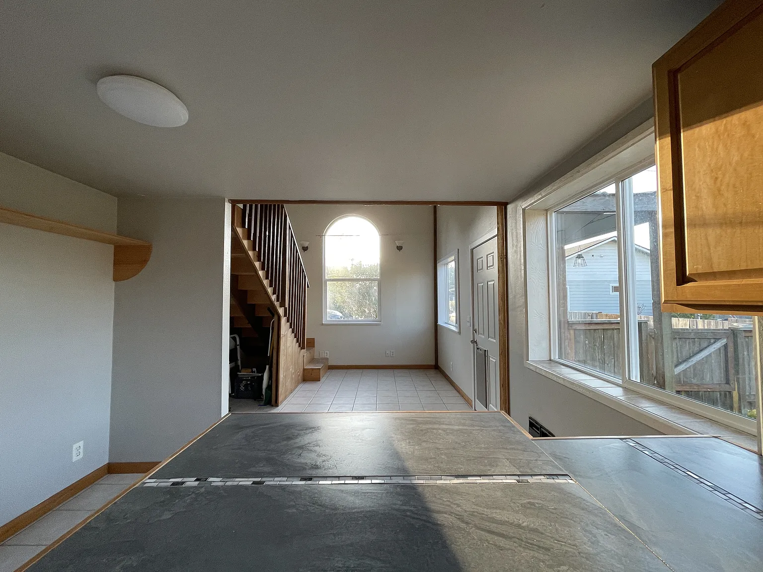 1 bed, 1440 sqft, $1,300 — Photo 3