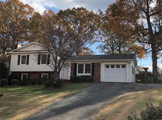 128 Brighton Dr, King, NC 27021