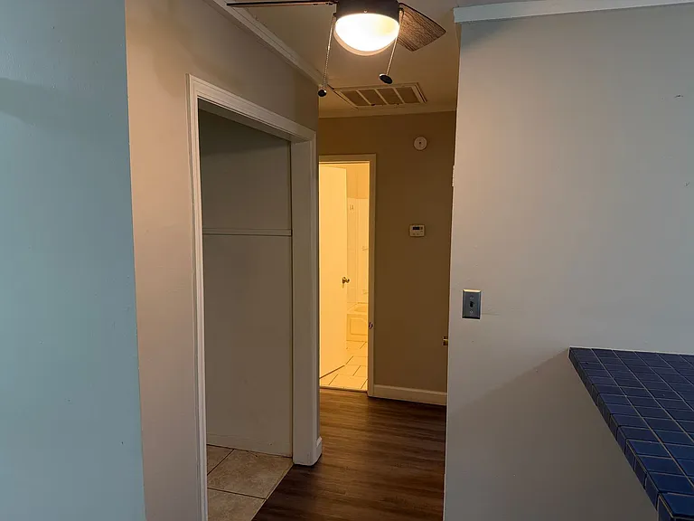 4 Pine Tree Apartment Rd — Photo 4