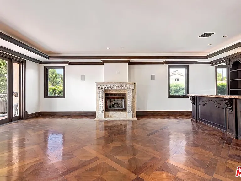 209 S Anita Ave — Photo 28
