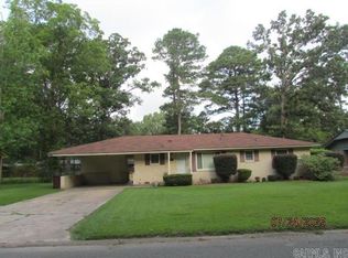 702 Pecan St, Crossett, AR 71635