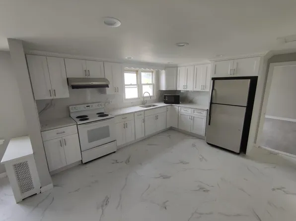 24 N Edward St #2, Sayreville, NJ 08872