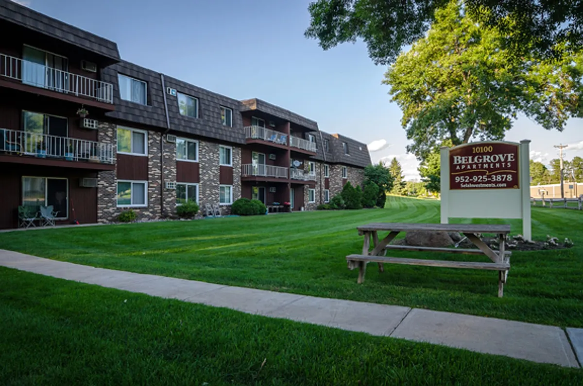 Building Photo - 10100 Minnetonka Blvd