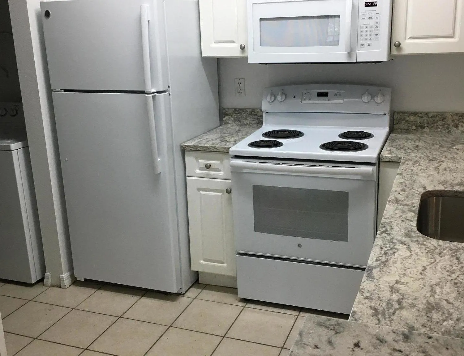 2 bed, 2.0 bath, 1092 sqft, $2,300 — Photo 3
