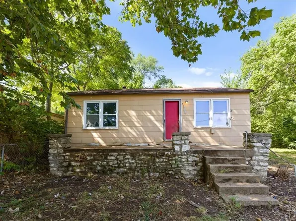 1134 Merriam Ln, Kansas City, KS 66103