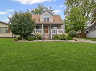 142 S Randolph Ave, Bradley, IL