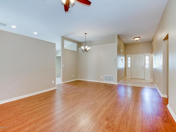 5th image of 12520 Eagles Claw Ln