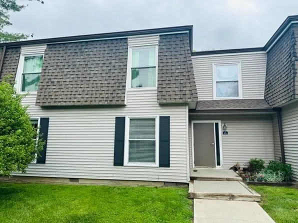 19 Stout Court #19D, Poughkeepsie, NY 12601