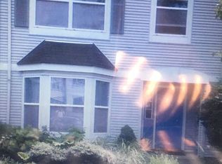 1272 Forest Rd, Whitehall, PA 18052