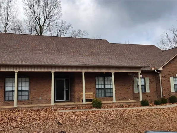 5 Tiffany Ln, Clarksville, AR 72830