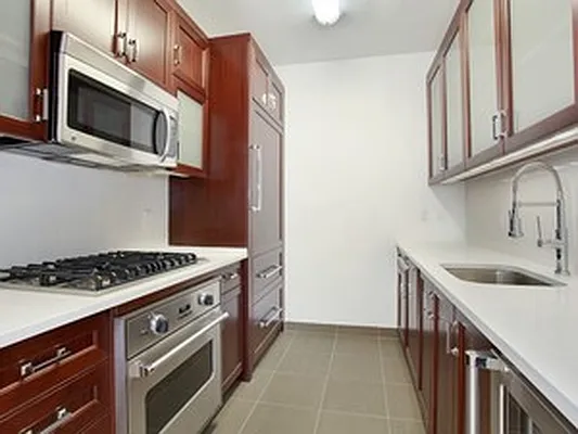 Rented by Barkin and Associates | media 6