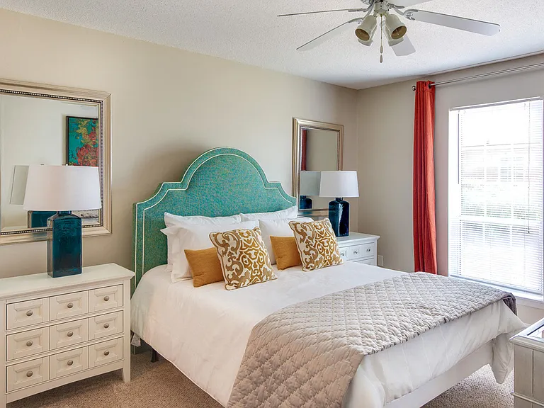 Quail Ridge Apartments — Photo 11
