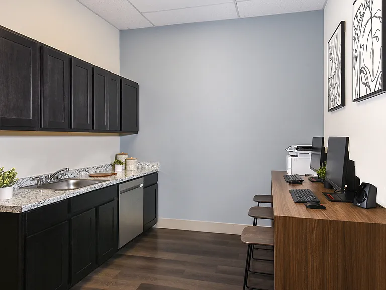 722 Chancellor — Photo 28