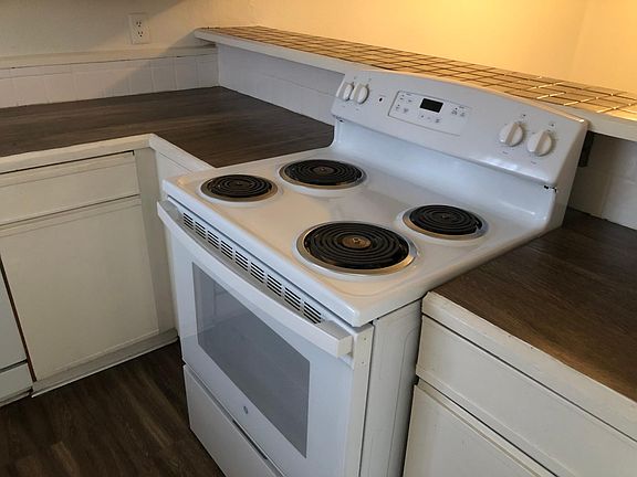 5th image of 2080 Karen Ave #62