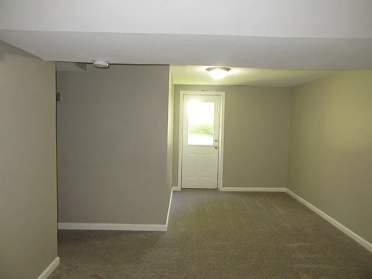 4074 W Freedom Cir — Photo 25