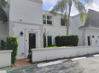 612 NE 27th Ave, Hallandale, FL 33009