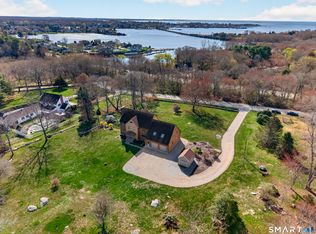 14 Bradford Road, Stonington, CT 06378