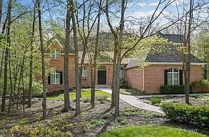 1st image of 1027 S Butternut Cir