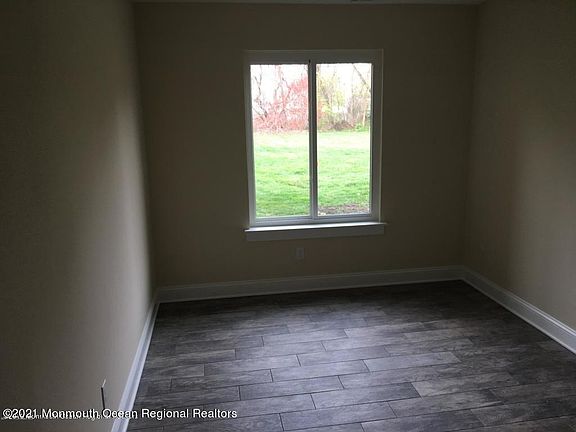 5th image of 139 Northrup Dr