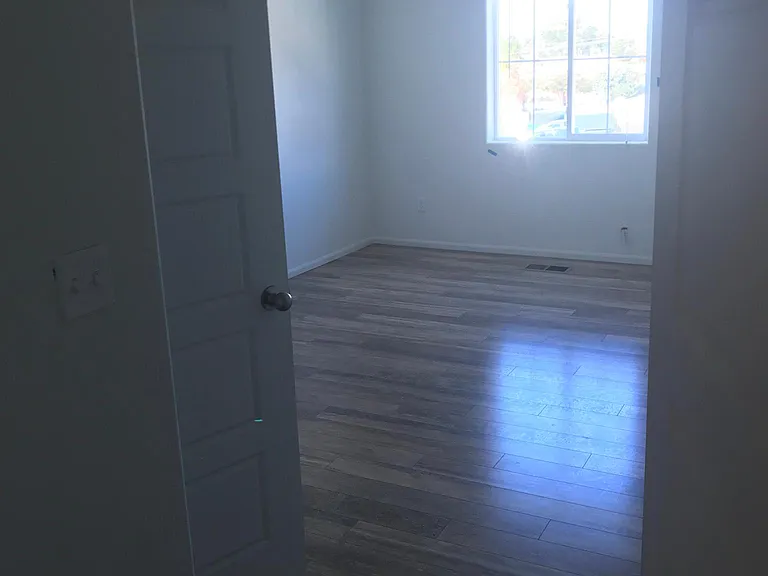 12844 Lomas Blvd NE — Photo 7