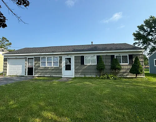 7891 Pegler Blvd Photo 1