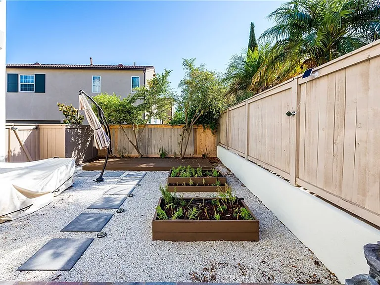 107 Waterman — Photo 34