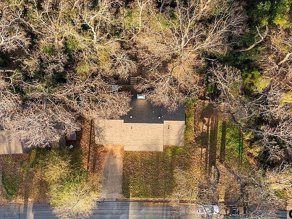 5th image of 2032 Woodhaven Dr