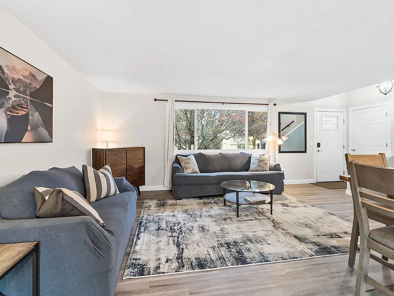 1820 N Burl Ln — Photo 21