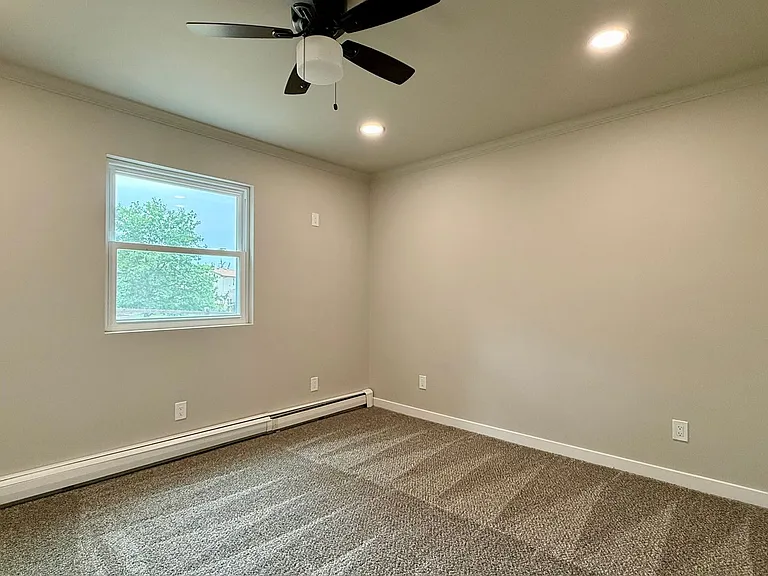 5330 Miranda Rd — Photo 24