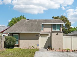 10305 Rosemount Dr, Tampa, FL 33624