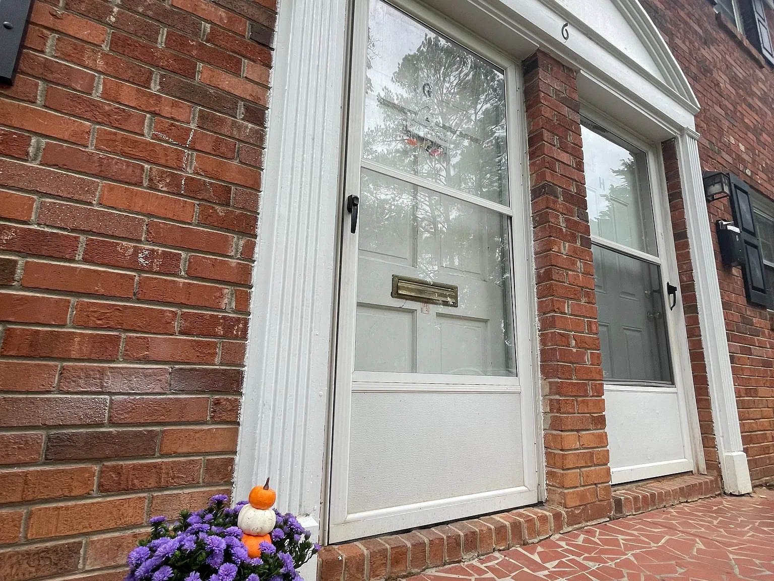 309 Jefferson St E — Photo 2
