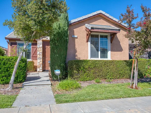 3911 Heritage Ave, Clovis, CA 93619