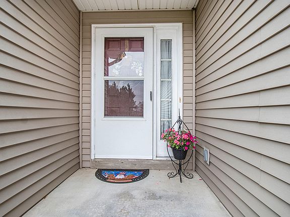 2nd image of 4410 Harvest Pointe Dr