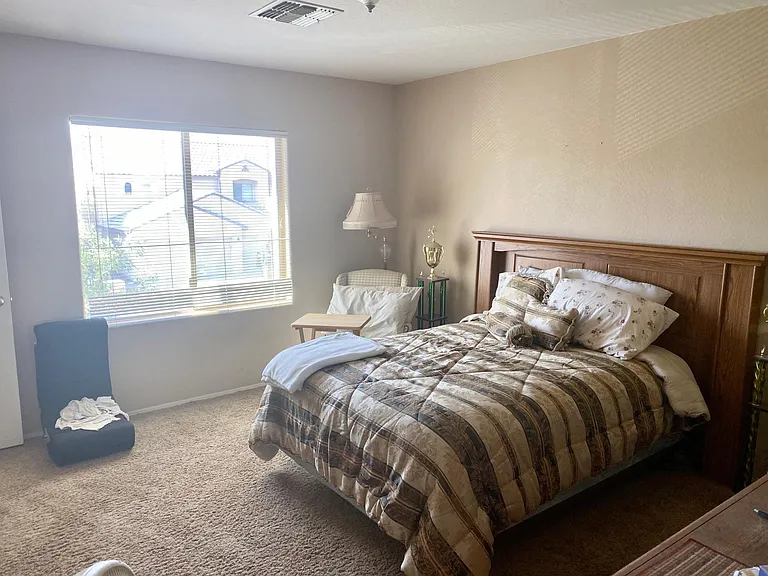 1254 W Pinkley Ave — Photo 6