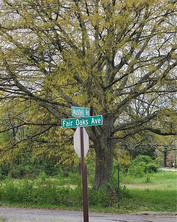 2nd image of 1275 Austell Rd SE Lot 0