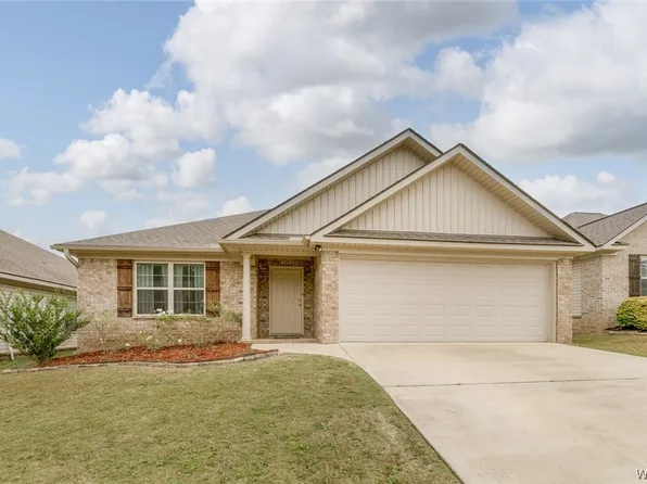 5390 University Gardens Dr, Cottondale, AL 35453