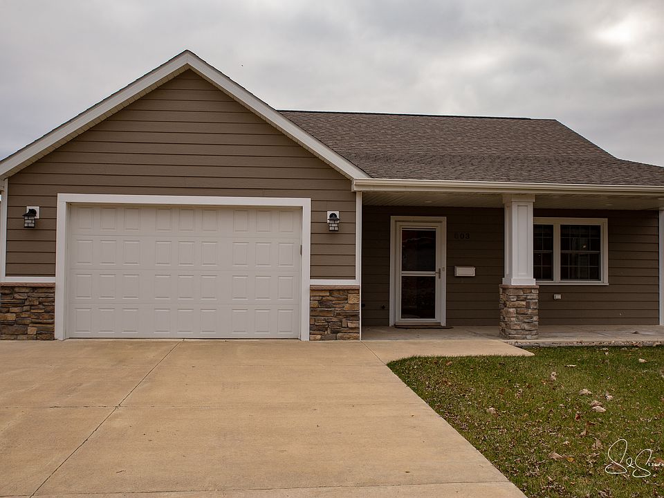 803 E Van Buren - Front