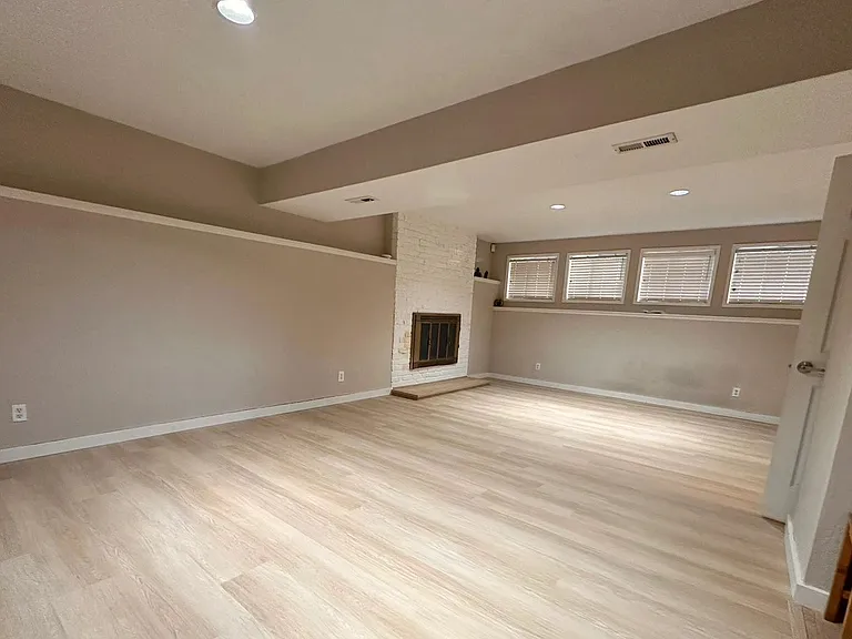 12812 NE 113th St — Photo 14