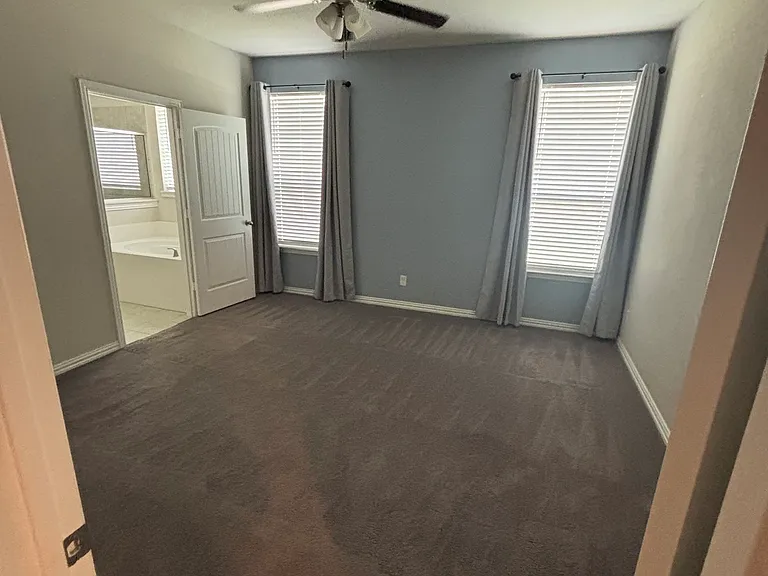 907 Swift Dr #1 — Photo 6