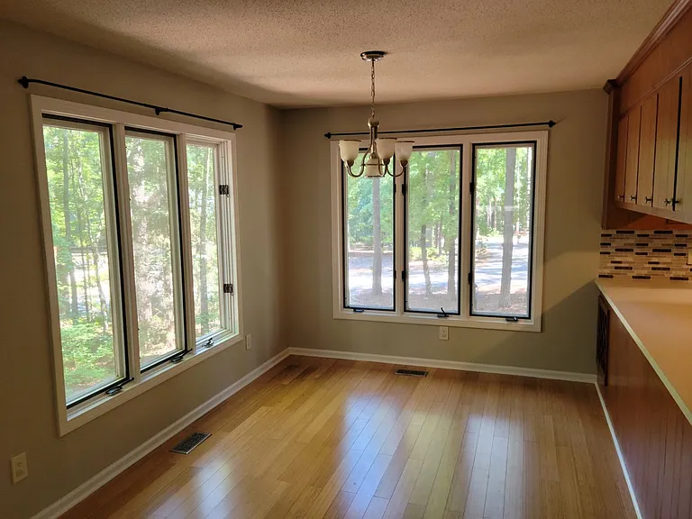 1811 Irish Blvd — Photo 15
