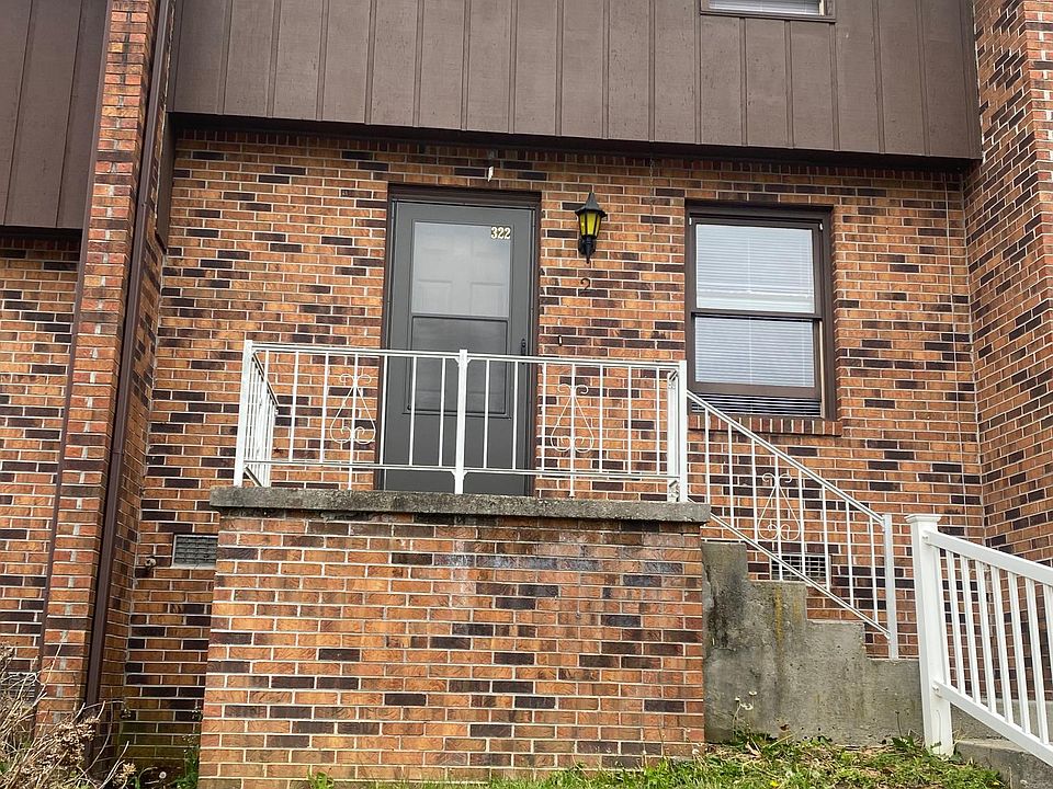 1st image of 322 Emerald Dr